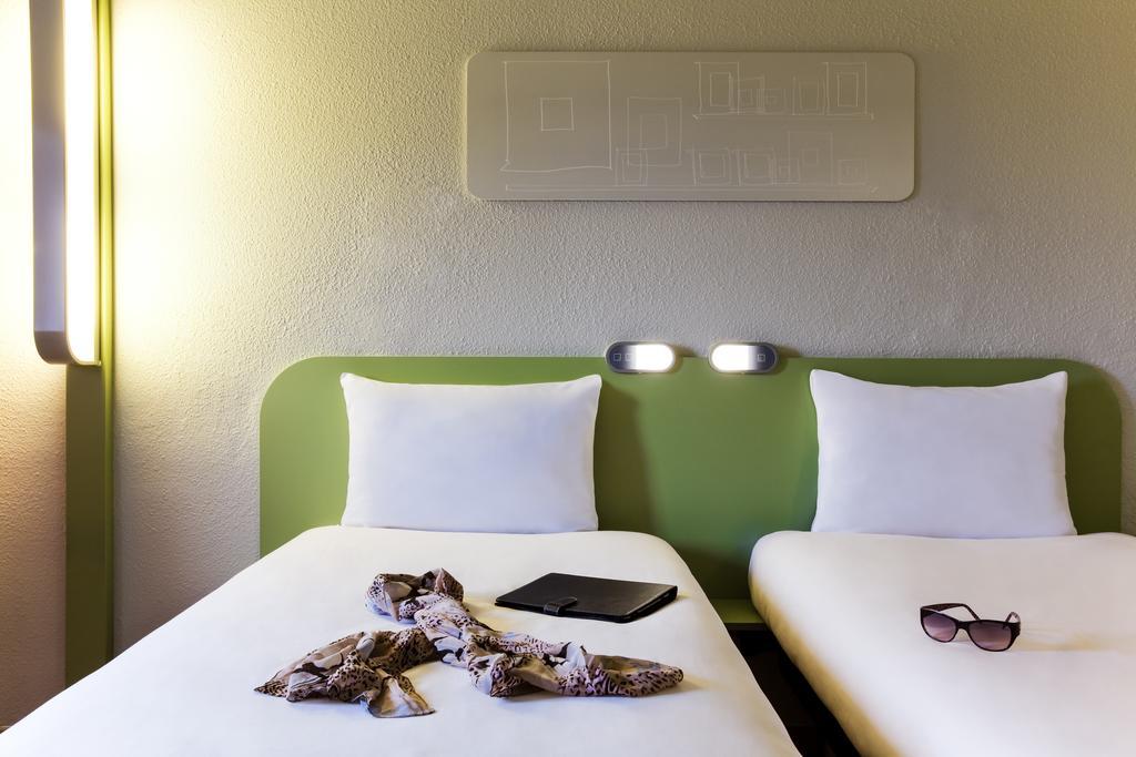 Ibis Budget Concarneau Exterior foto